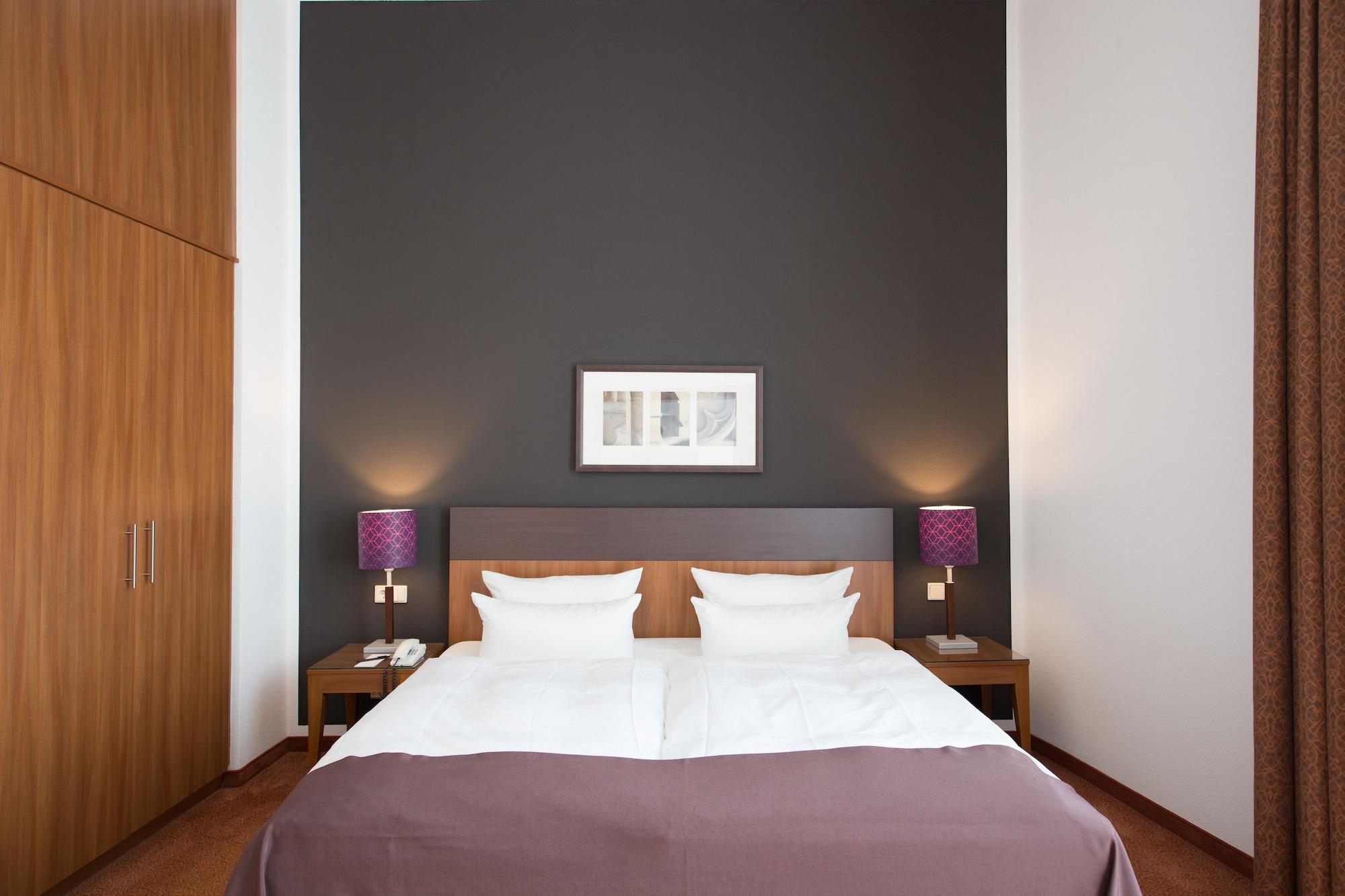 Dorint Hotel Am Dom Erfurt Bagian luar foto
