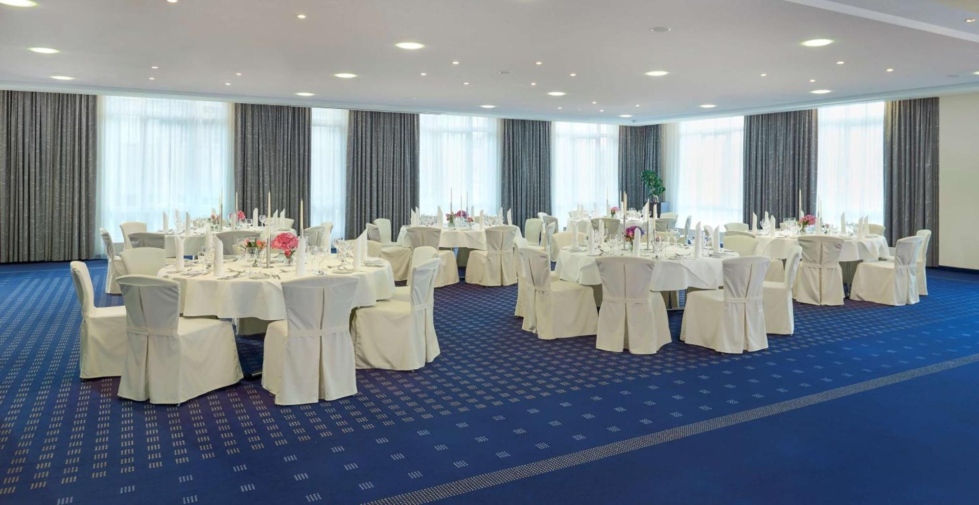 Dorint Hotel Am Dom Erfurt Bagian luar foto